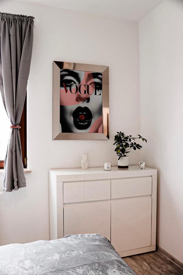 Lavender Hill Apartment グダニスク エクステリア 写真